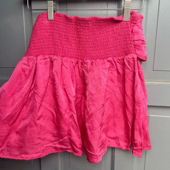 NWT‎ Aerie uptown hot pink mini flowy skirt size small - Picture 4 of 8